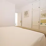 Overlooking Yumbo Centre With Heated Pool * 마스팔로마스