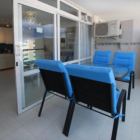 Overlooking Yumbo Centre With Heated Pool * Maspalomas (Gran Canaria)