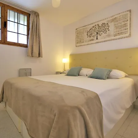 Overlooking Yumbo Centre With Heated Pool Apartamento *